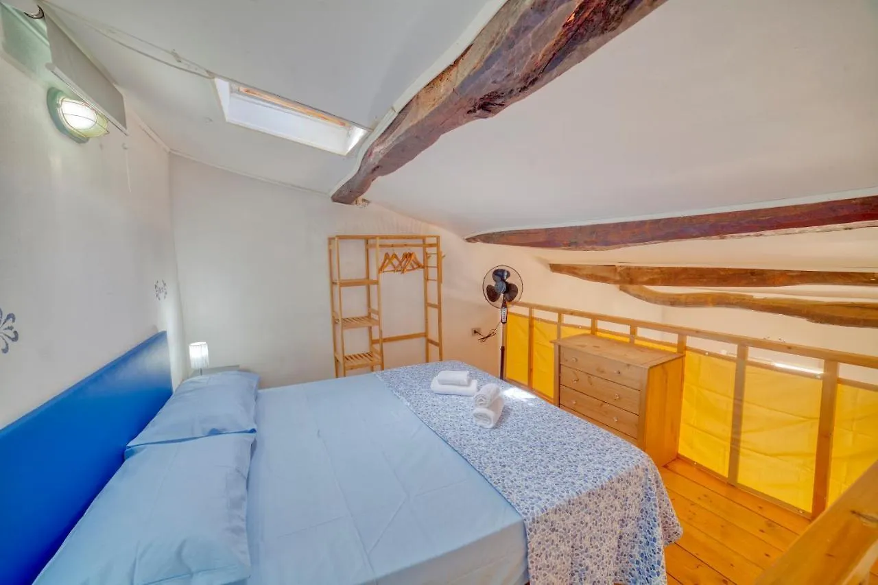 Up Apartment Alghero